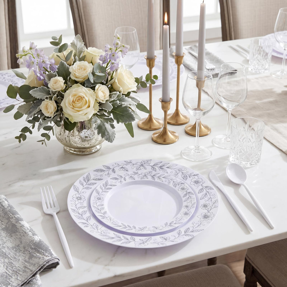 Blue Floral Plastic Plates, 60 Pieces