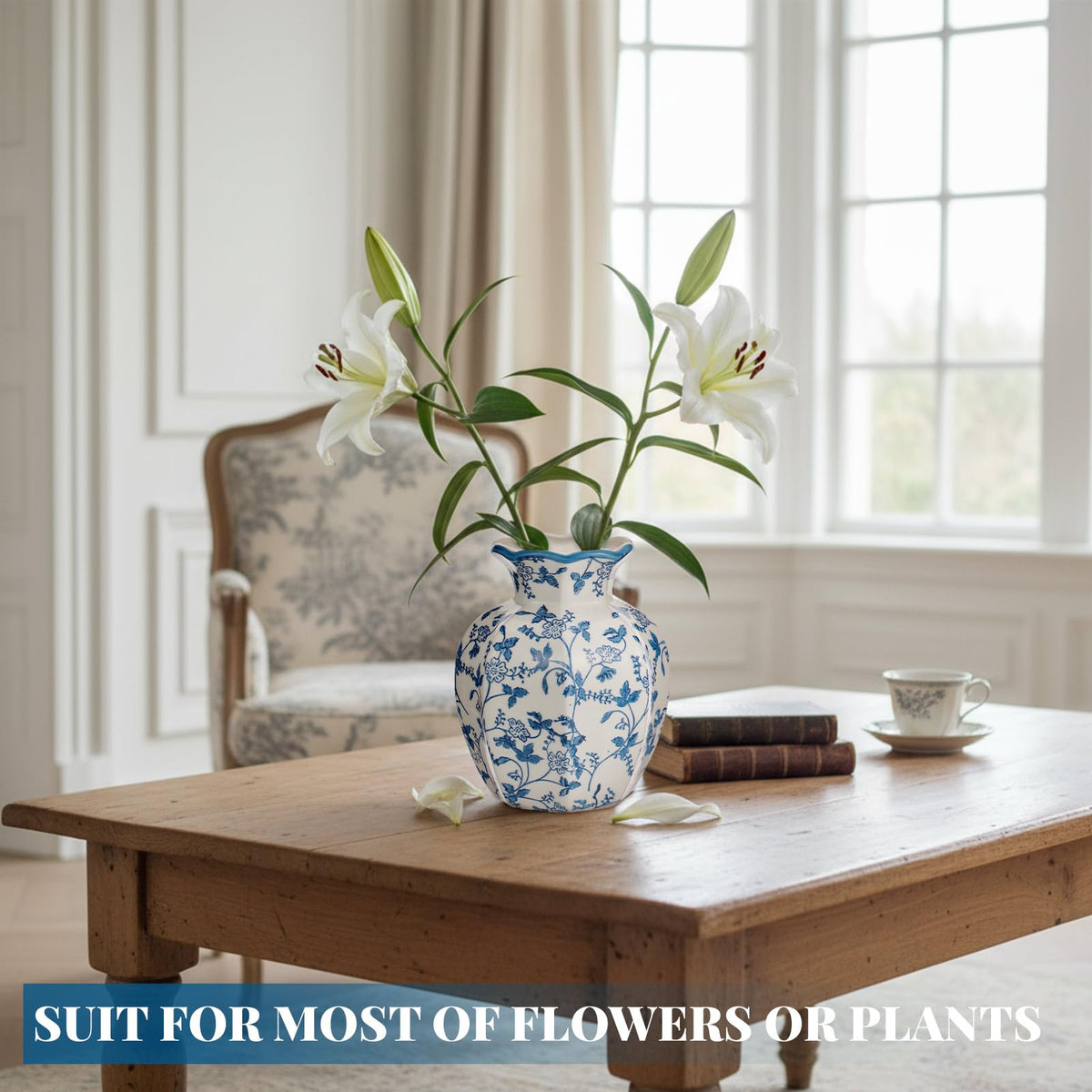 Set of 2 Blue and White Chinoiserie Vases