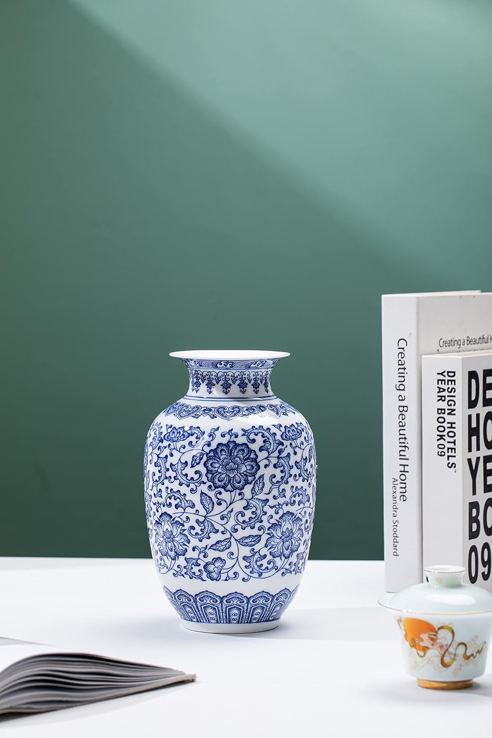 GaLouRo Blue and White Ginger Jar Vase, 9 to 10 Inch