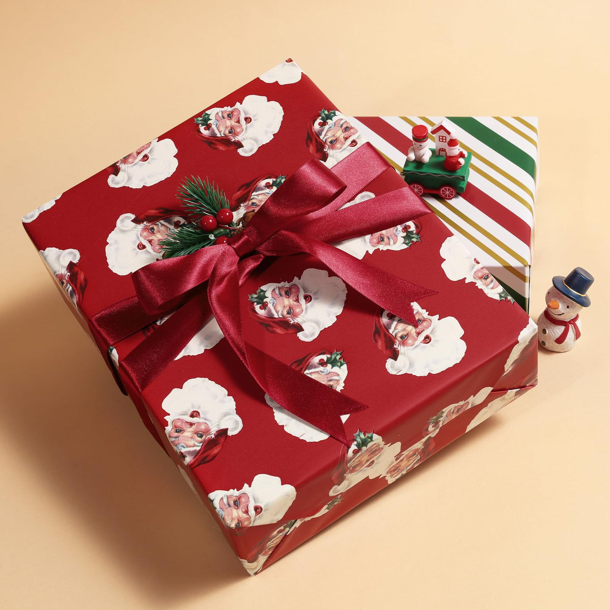 Nutcracker Reversible Christmas Wrapping Paper, 33 Ft