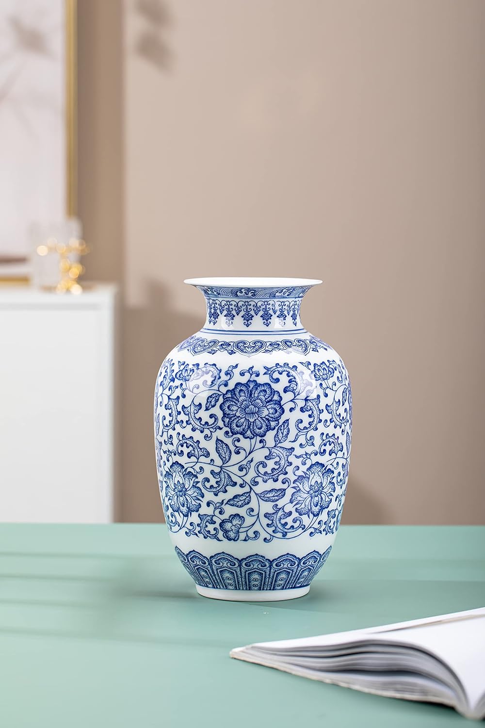 GaLouRo Blue and White Ginger Jar Vase, 9 to 10 Inch