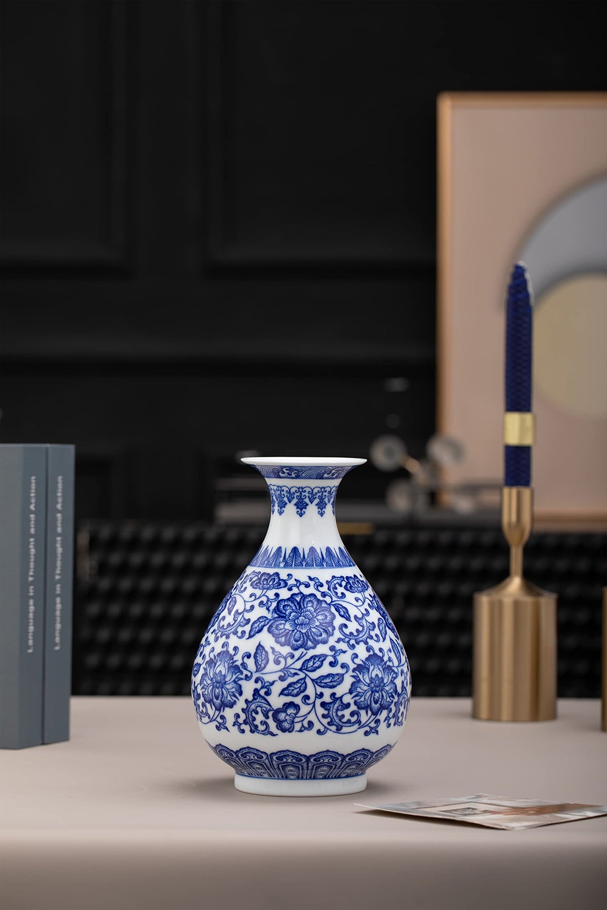 GaLouRo Blue and White Ginger Jar Vase, 9 to 10 Inch