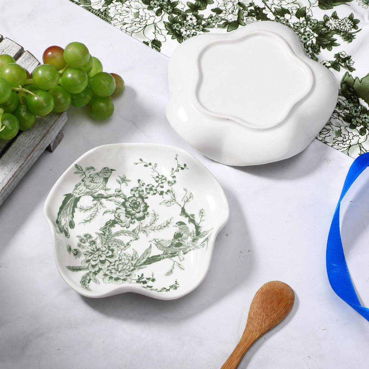 Chinoiserie Ceramic Bird Spoon Rest, Blue and White