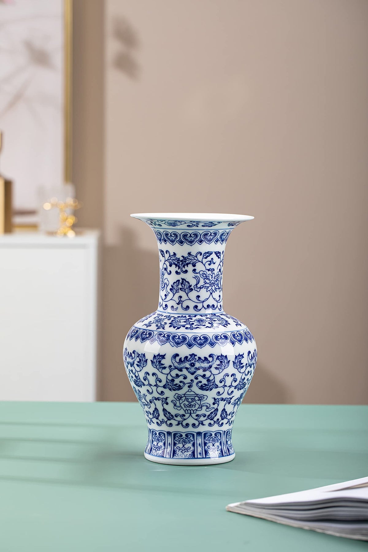GaLouRo Blue and White Ginger Jar Vase, 9 to 10 Inch