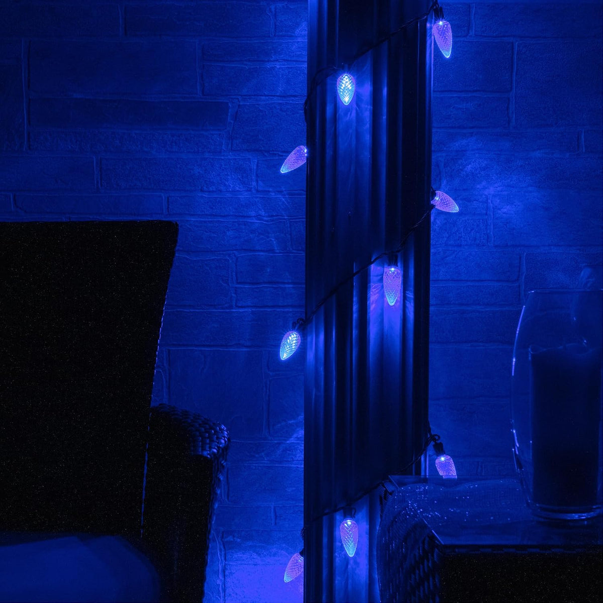 Blue C9 LED Christmas Light Set, 25 Bulbs