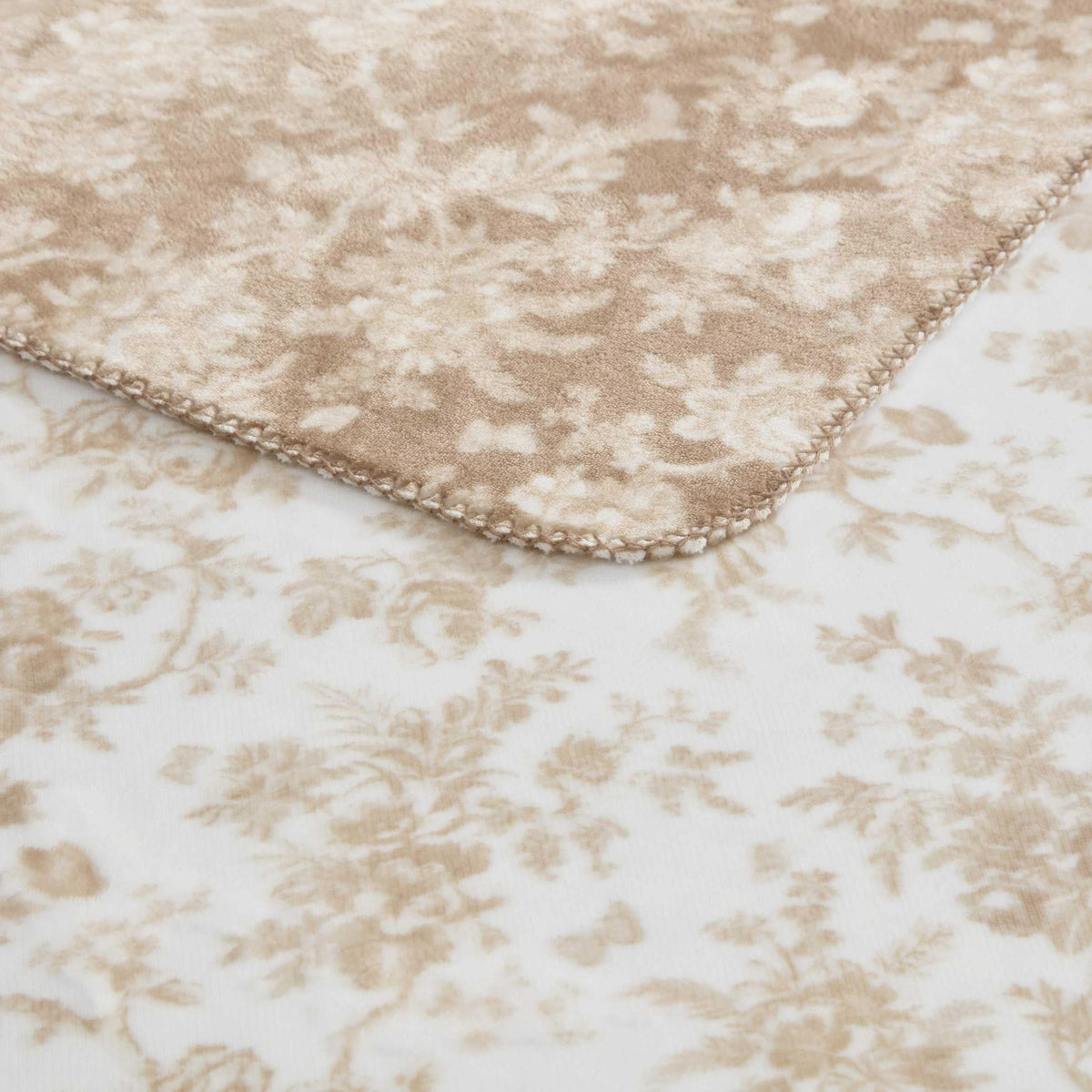 Laura Ashley Reversible Plush Throw, 50x70