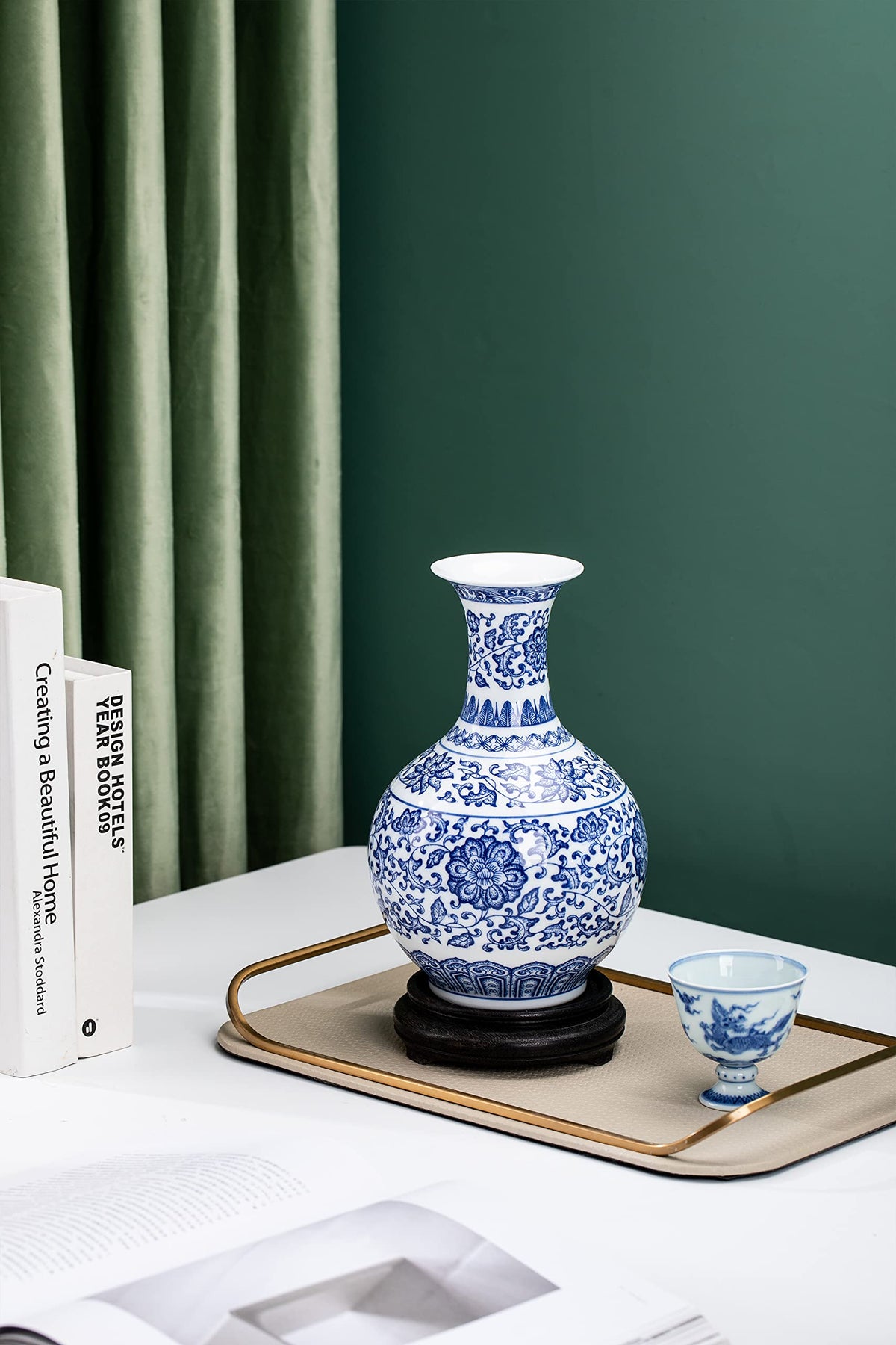 GaLouRo Blue and White Ginger Jar Vase, 9 to 10 Inch