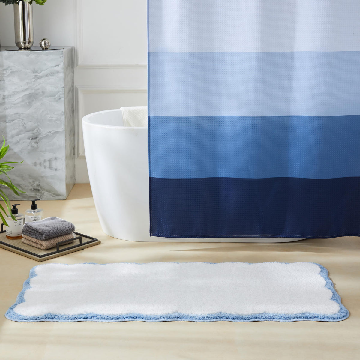 White Scalloped Bath Mat with Blue Piping