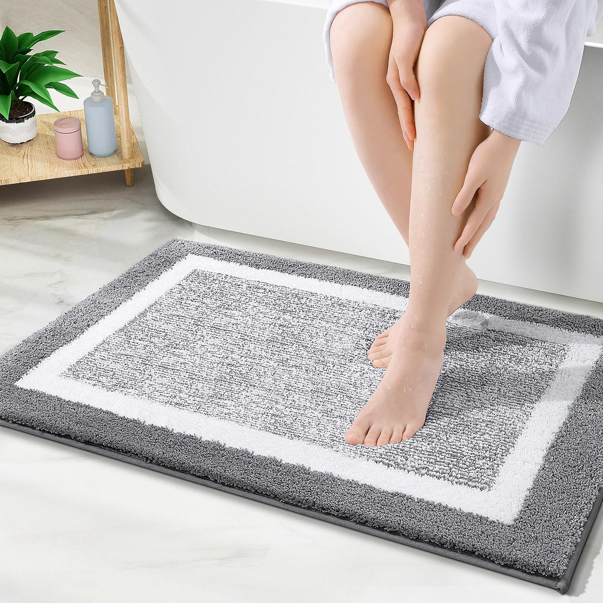 Navy and White Microfiber Bath Rug, 36 x 24