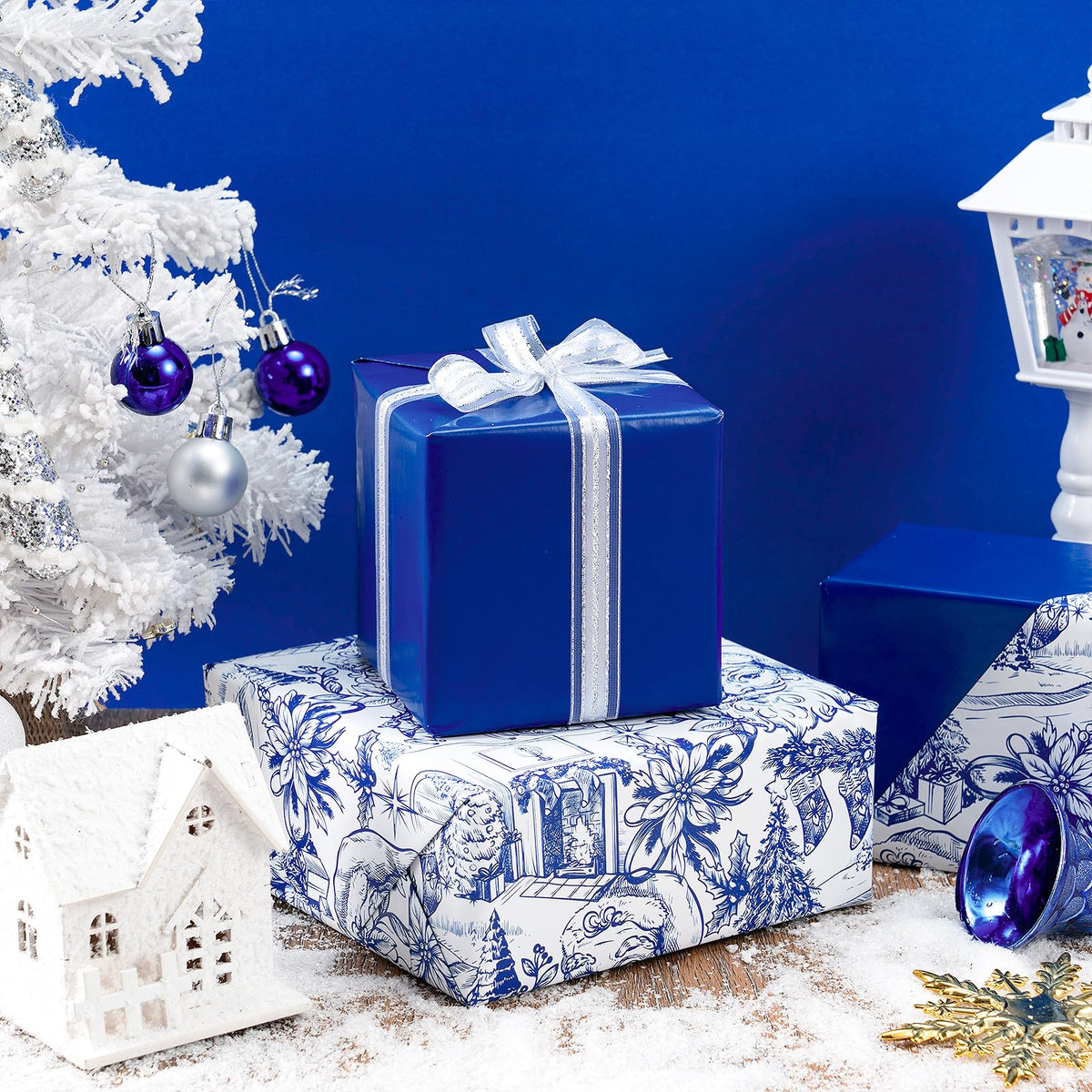 Reversible Toile Christmas Wrapping Paper