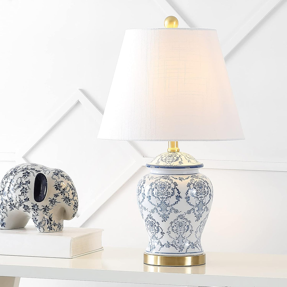Juliana Chinoiserie Urn Table Lamp, 22.25 Inch