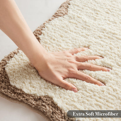 White Scalloped Bath Mat with Blue Piping