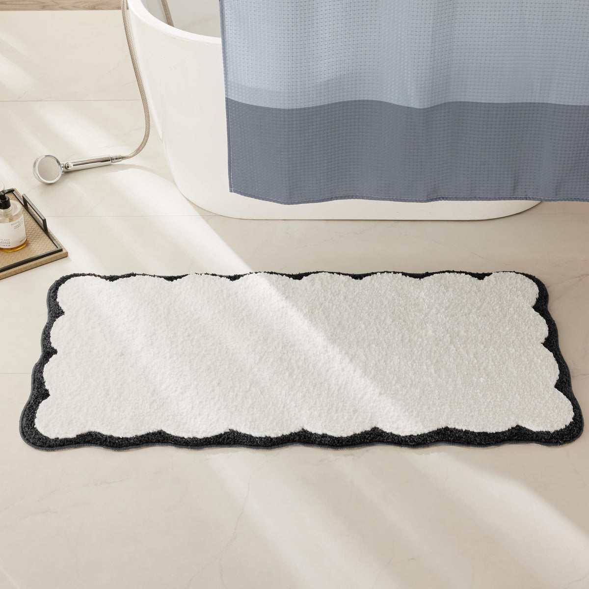 White Scalloped Bath Mat with Blue Piping