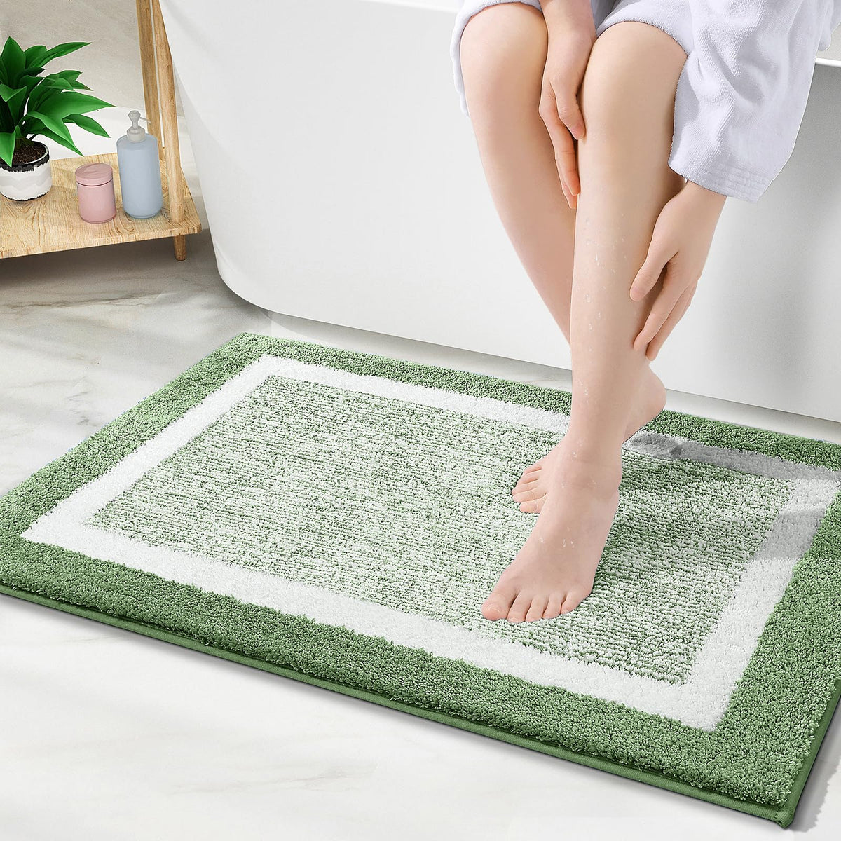 Navy and White Microfiber Bath Rug, 36 x 24