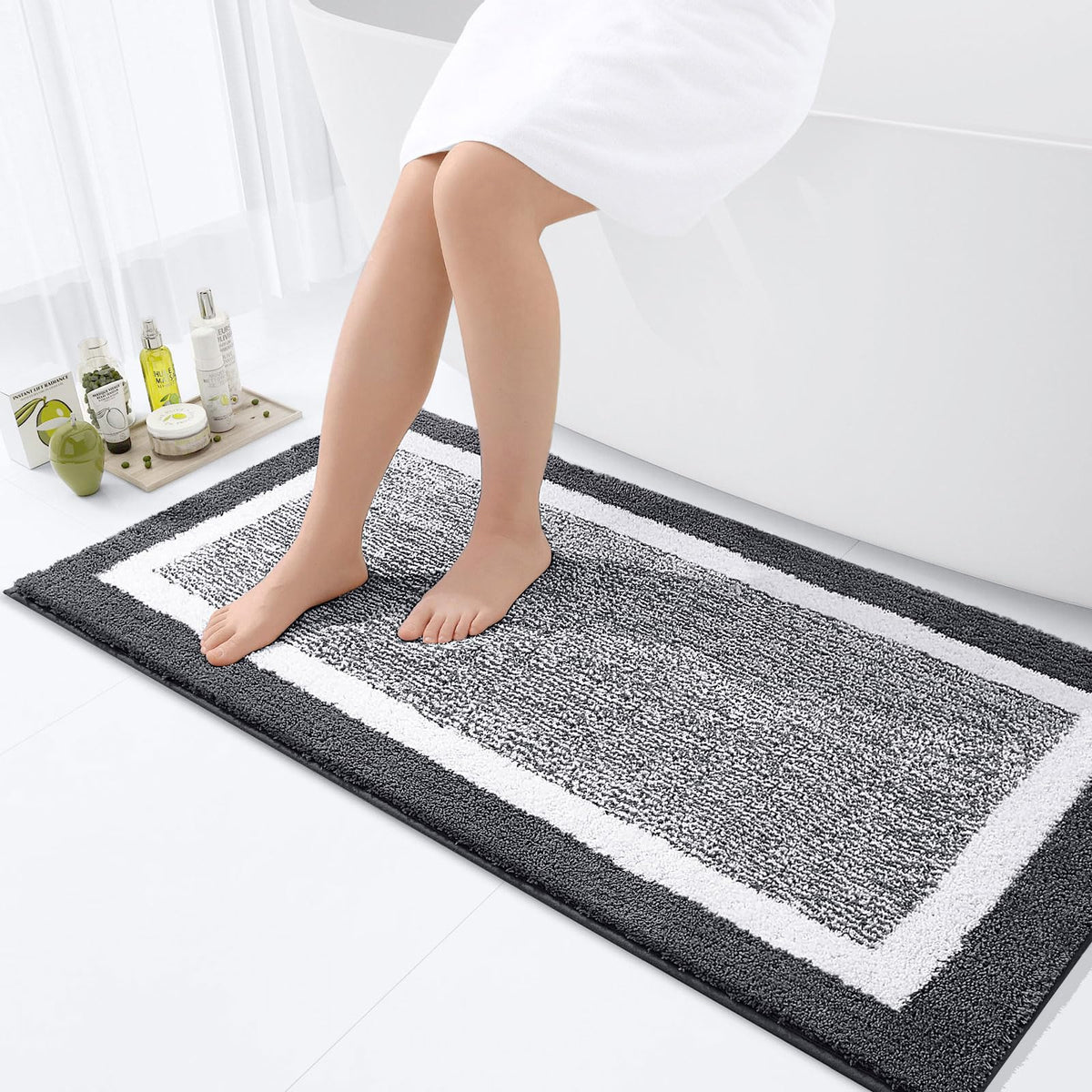 Navy and White Microfiber Bath Rug, 36 x 24