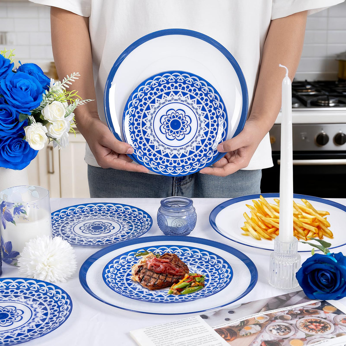 Blue Floral Plastic Plates, 60 Pieces