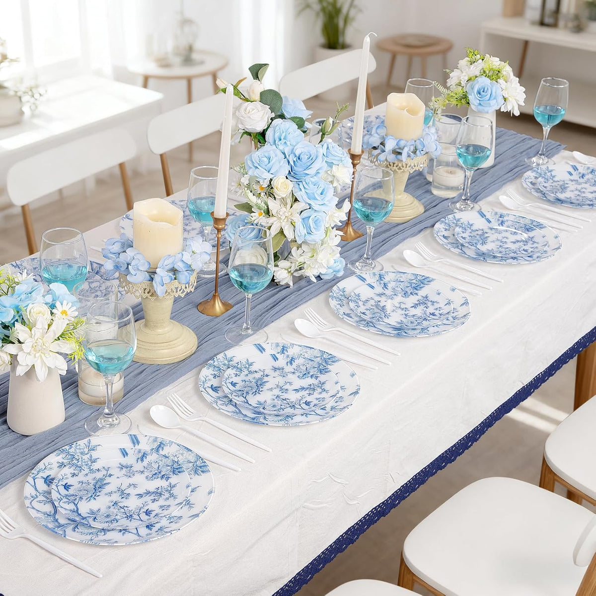 Blue Floral Plastic Plates, 60 Pieces