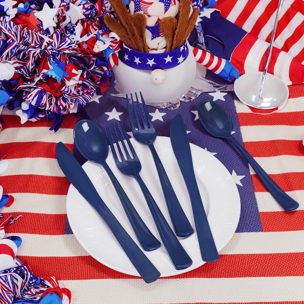 Pre-Rolled Blue Plastic Cutlery with Napkins, 100 Pack