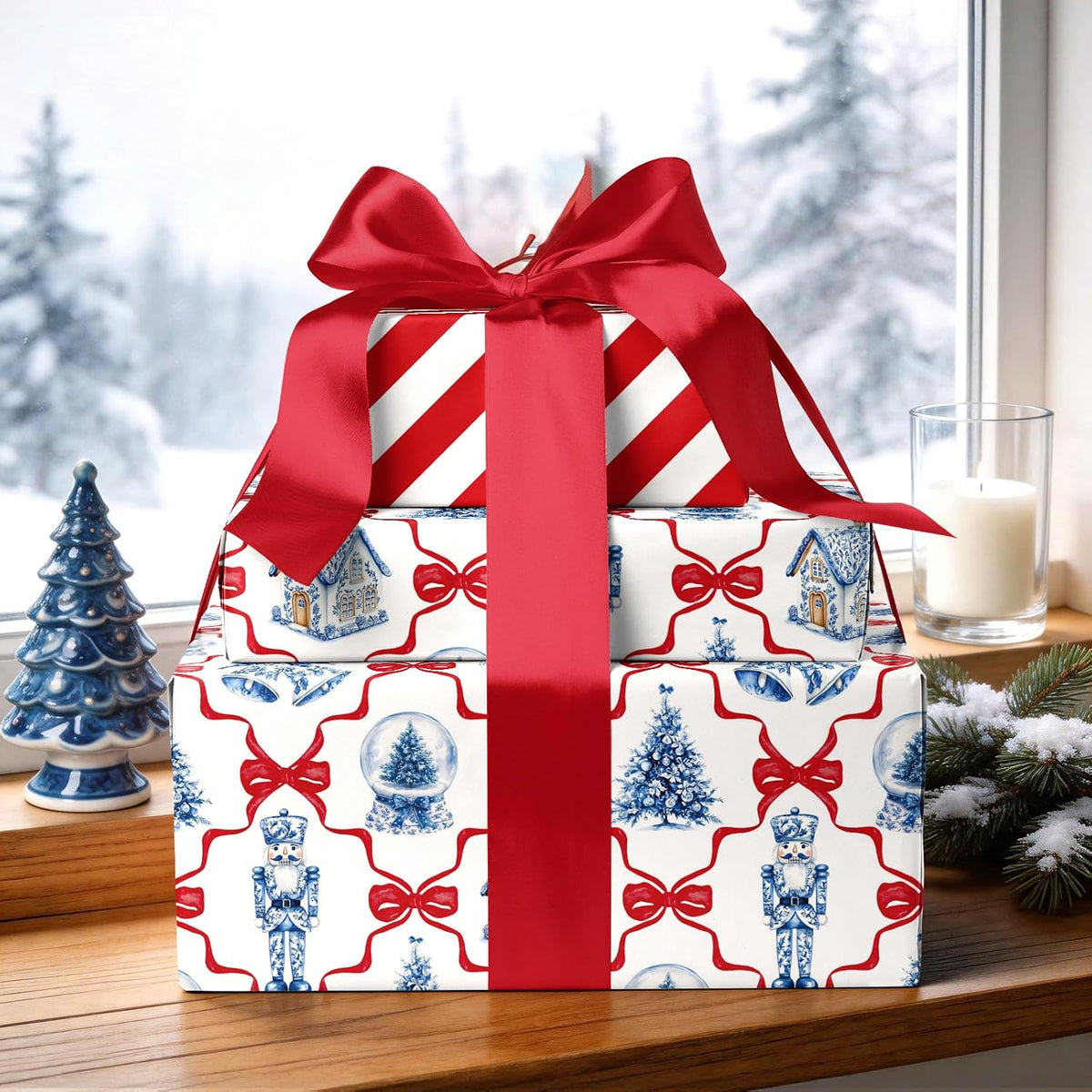 Nutcracker Reversible Christmas Wrapping Paper, 33 Ft