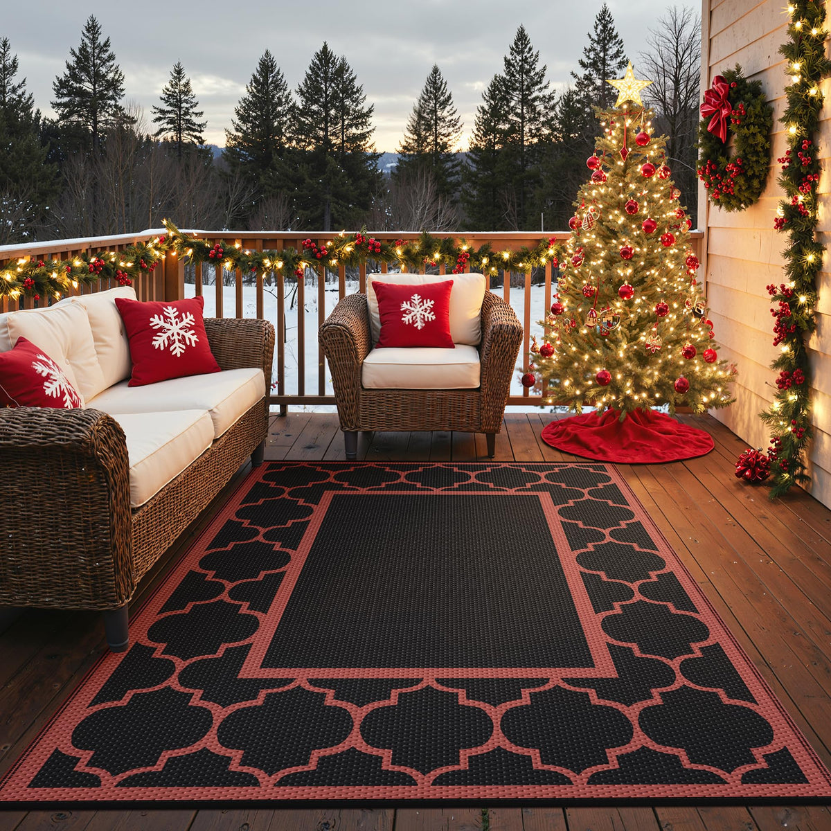 Blue and White Reversible Outdoor Rug, 5x8