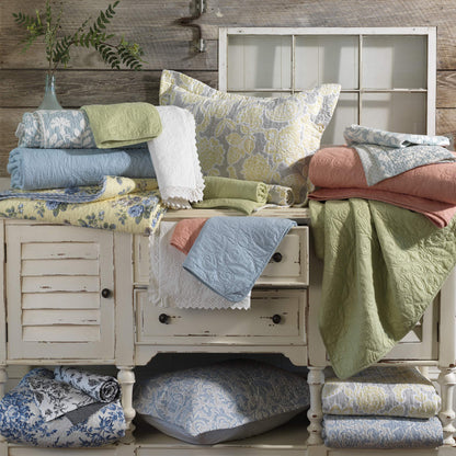 Laura Ashley Walled Garden Blue Quilt Set