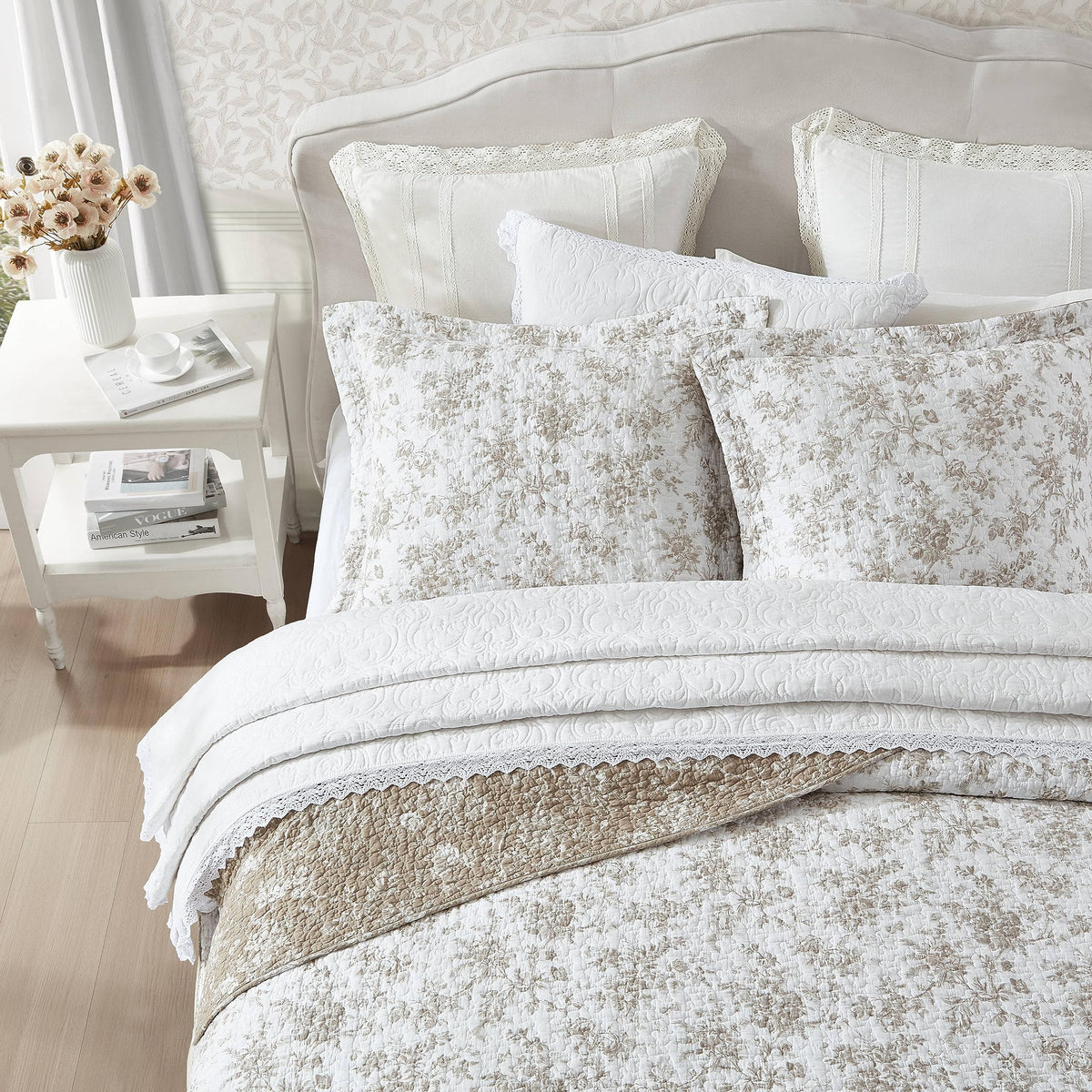 Laura Ashley Walled Garden Blue Quilt Set